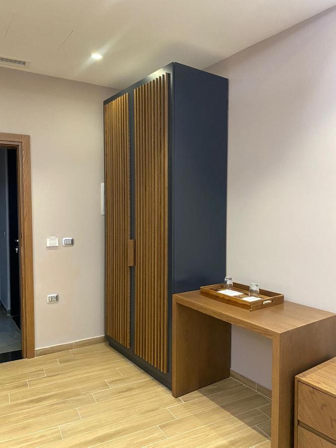 Coco Hotel Tiranë Luaran gambar
